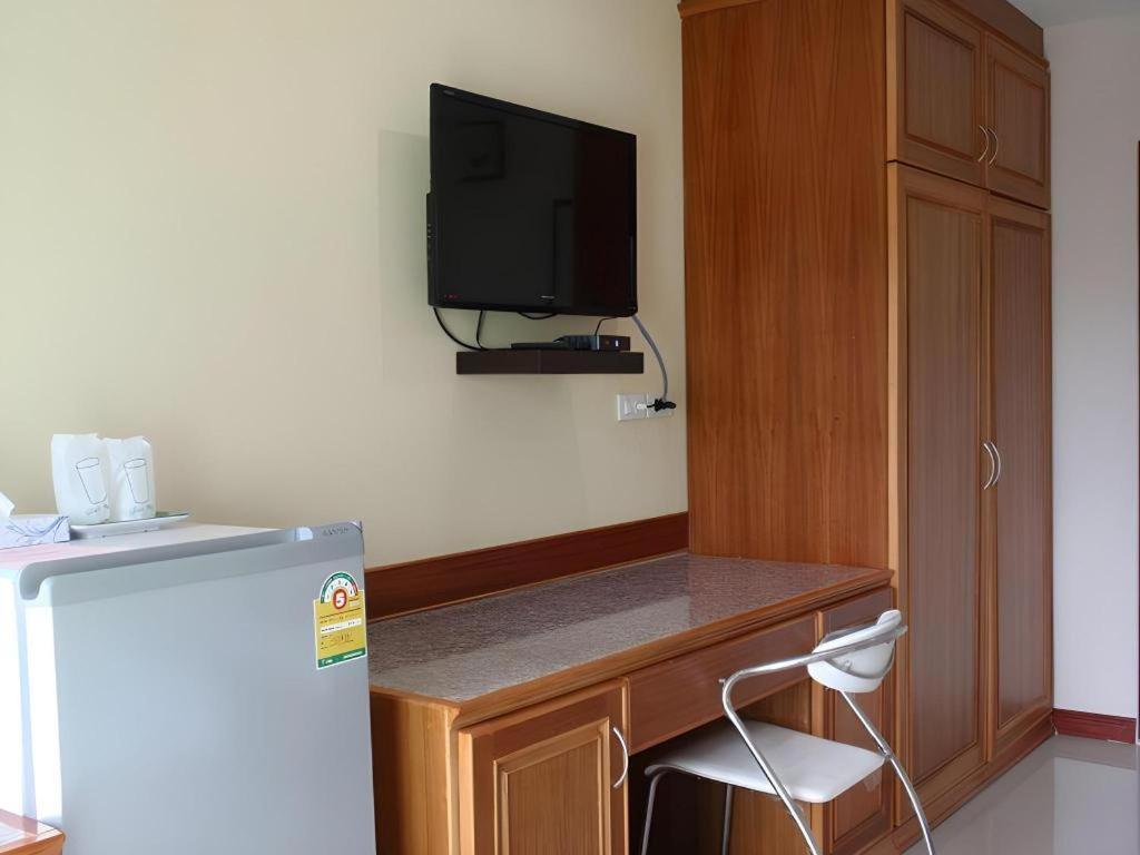 Yamjan Place Surat Thani Exterior photo